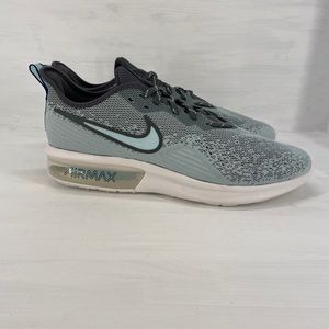 Nike Air Max Women Sequent 4 Size 11 Running Shoes
